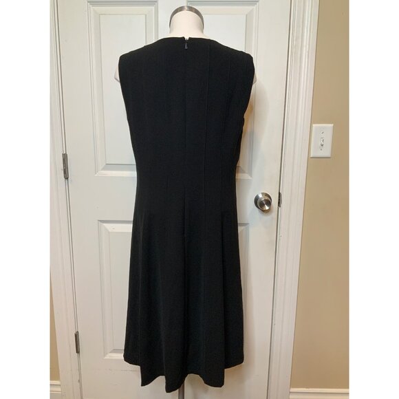 148 Lafayette New York Black Sleeveless Shift Dress, Size 8 - Picture 4 of 7